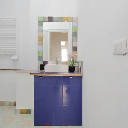 Domus Sinuessa Pensión