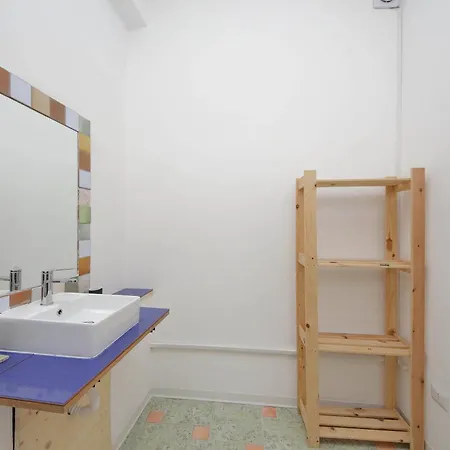 Domus Sinuessa Pensión