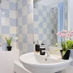 Domus Sinuessa