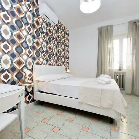 Konukevi Domus Sinuessa