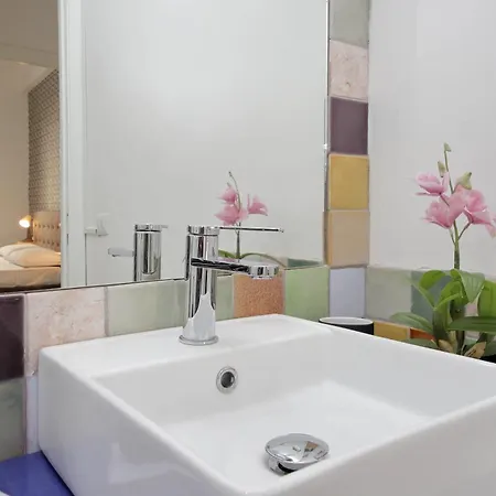 Konukevi Domus Sinuessa