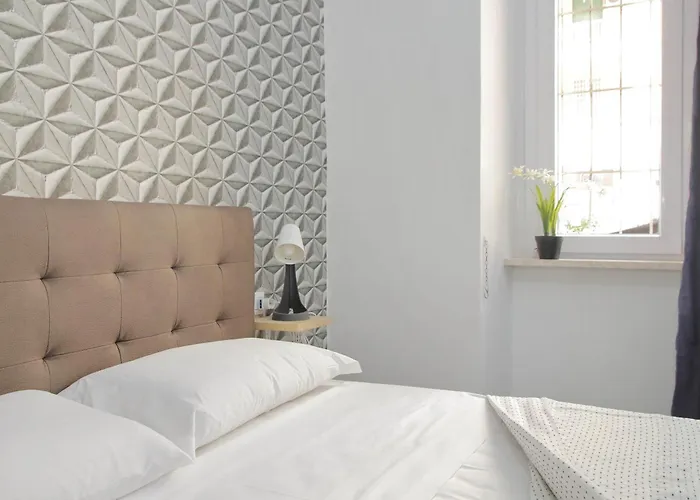 Domus Sinuessa Guest house *