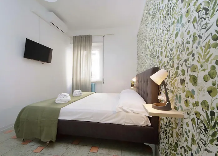 Guest house Domus Sinuessa *