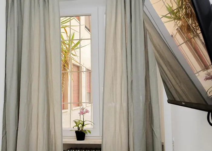 بيت ضيافة Domus Sinuessa