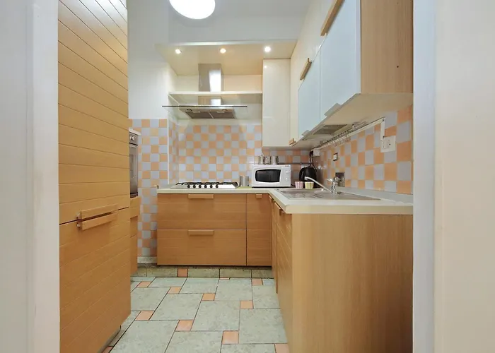 Domus Sinuessa روما