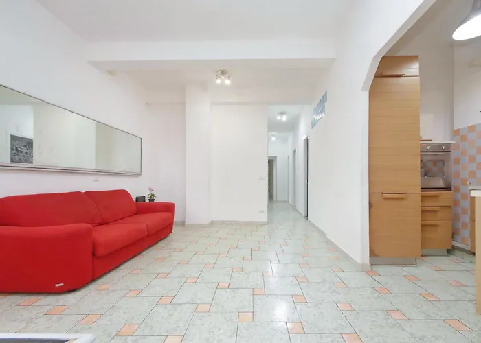 بيت ضيافة Domus Sinuessa