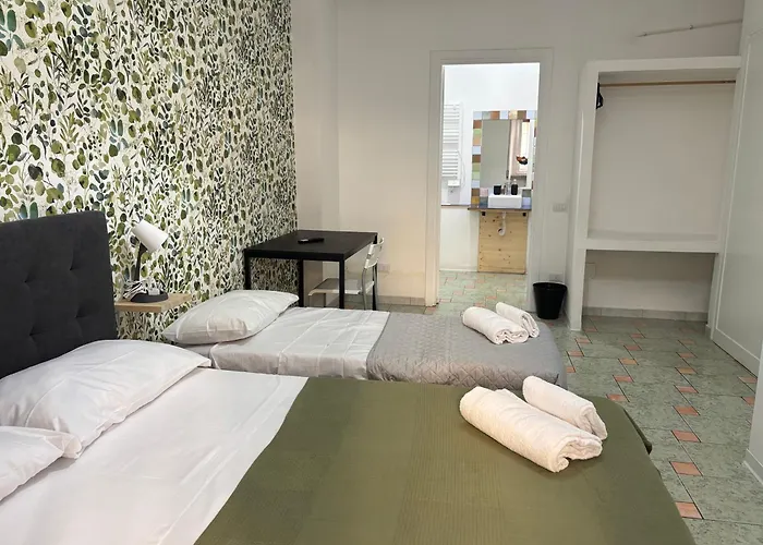 بيت ضيافة Domus Sinuessa روما